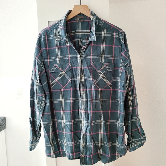 Eddie Bauer Tops - Eddie Bauer Classic Fit Flannel